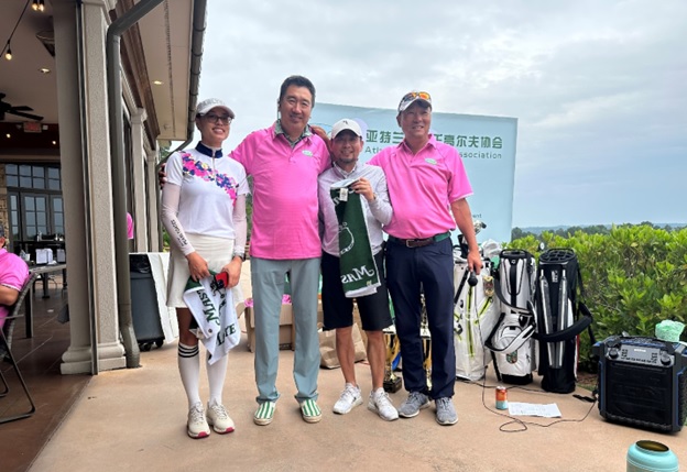 HappyGolf_49.jpg