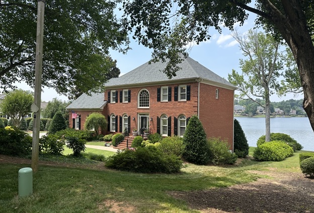 LakeViewHouse_04.jpg