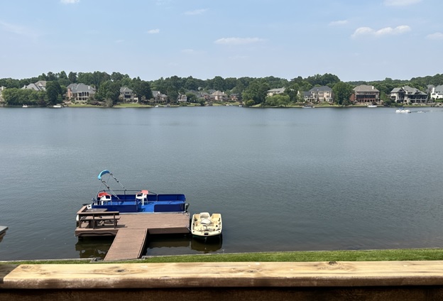 LakeViewHouse_15.jpg