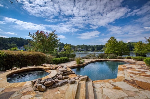 LakeViewStory_19.jpg