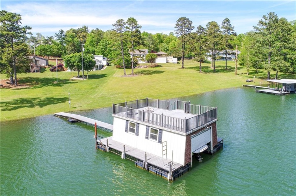 LakeHouse_11.jpg