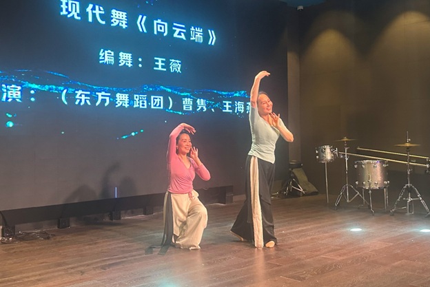 XiaoqingLiu_34.jpg