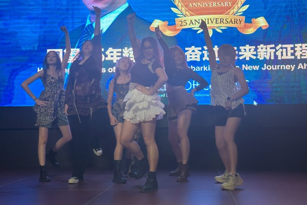 25thAnniversaryXL_61.jpg