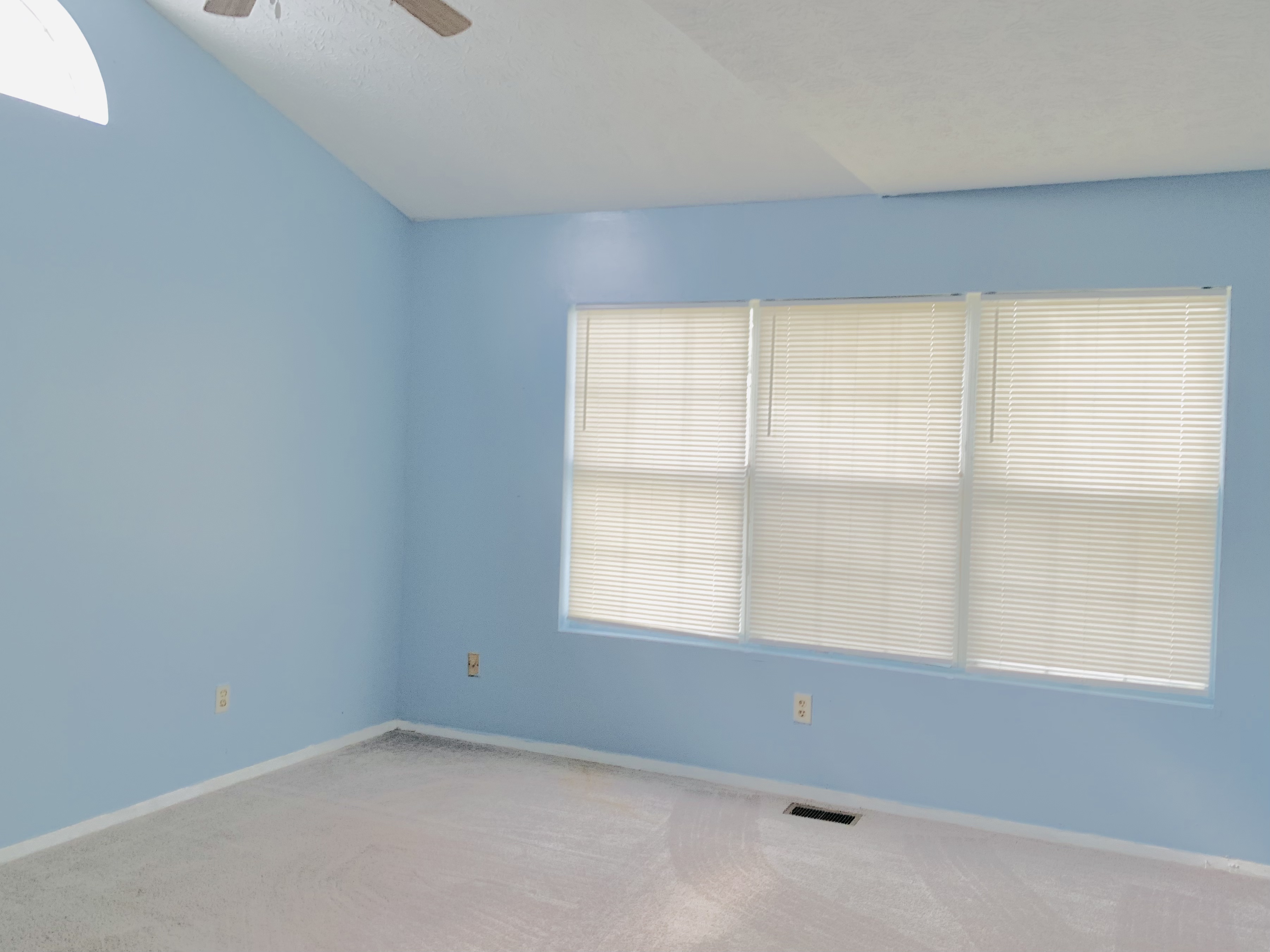 1310 Master Bedroom.jpg