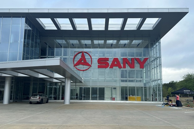 sany_01.jpg