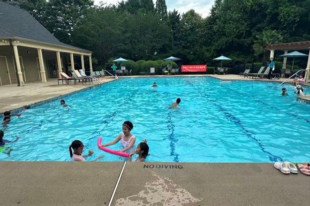 6.20PoolParty_22.jpg